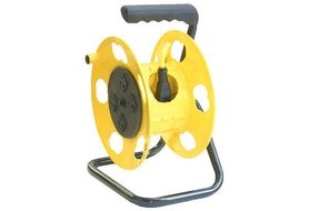 Bayco Products K-2000 Quad Plug Cord Reel with Circuit Breaker