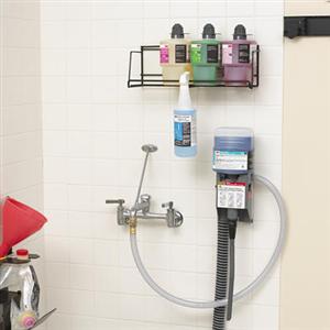 3M 23593 Twist &#39;n Fill&#153; Chemical Dispenser w/ Install Kit