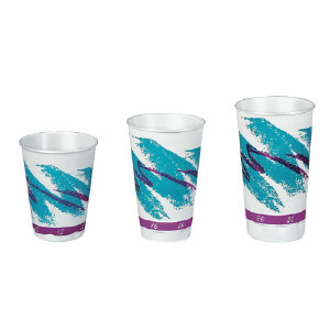 Solo Cup LX2SBR Trophy® Lift and Lock Sip and Slot Lids, 32 Ounce Solo Cup LX2SBR Trophy® Lift and Lock Sip and Slot Lids, 32 Ounce